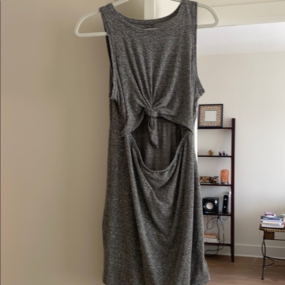 Aerie front cut of grey dress - M